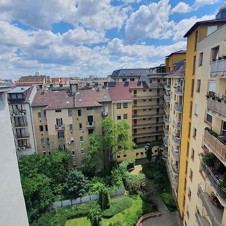 Master Apartment With Air Condition And Separated Rooftop Terrace Budapest Extérieur photo