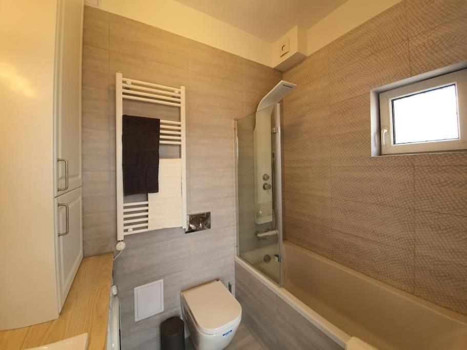 Master Apartment With Air Condition And Separated Rooftop Terrace Budapest Extérieur photo